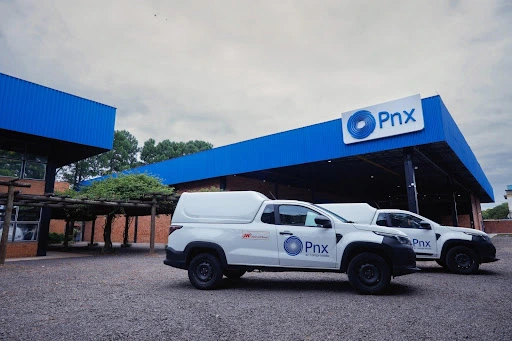 Conheça a Pnx: Há mais de 30 anos pioneira em soluções industriais